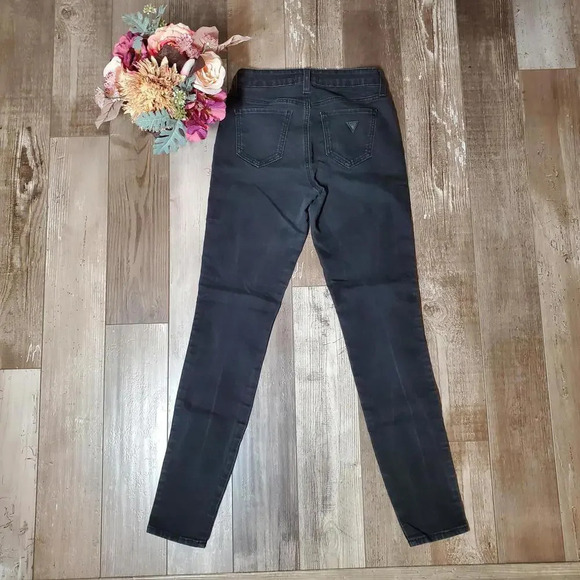 GUESS Los Angeles Power Curvy Mid Jean Size 25 Black NWOT - Picture 4 of 12